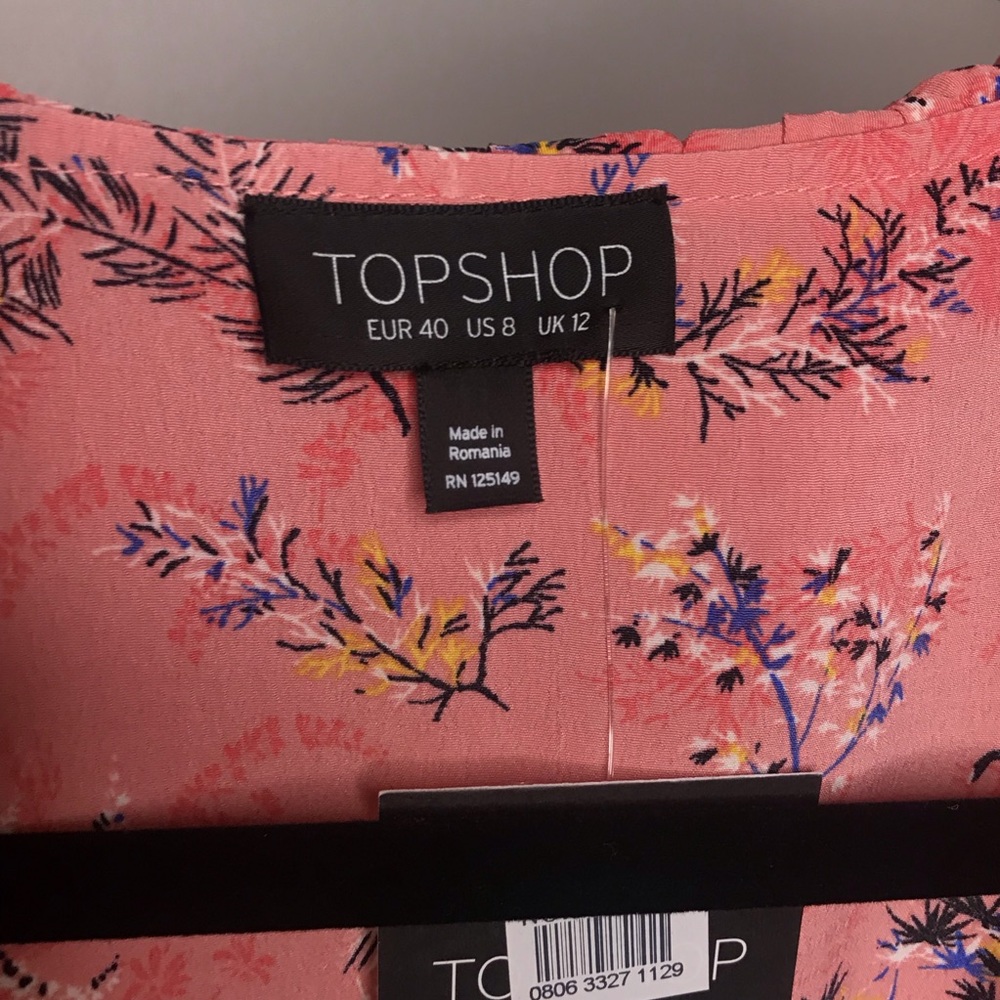 [SOLD] Topshop Off Duty Ruffle Wrap Dress - Picture 5 of 5